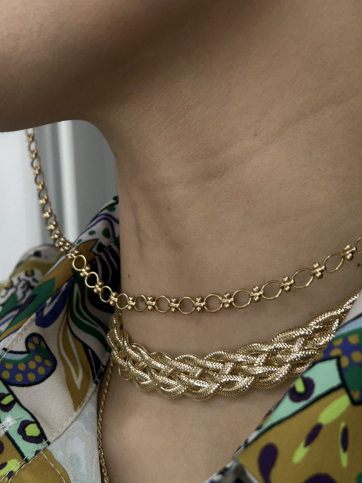 Clover Link Oval Chain Necklace
