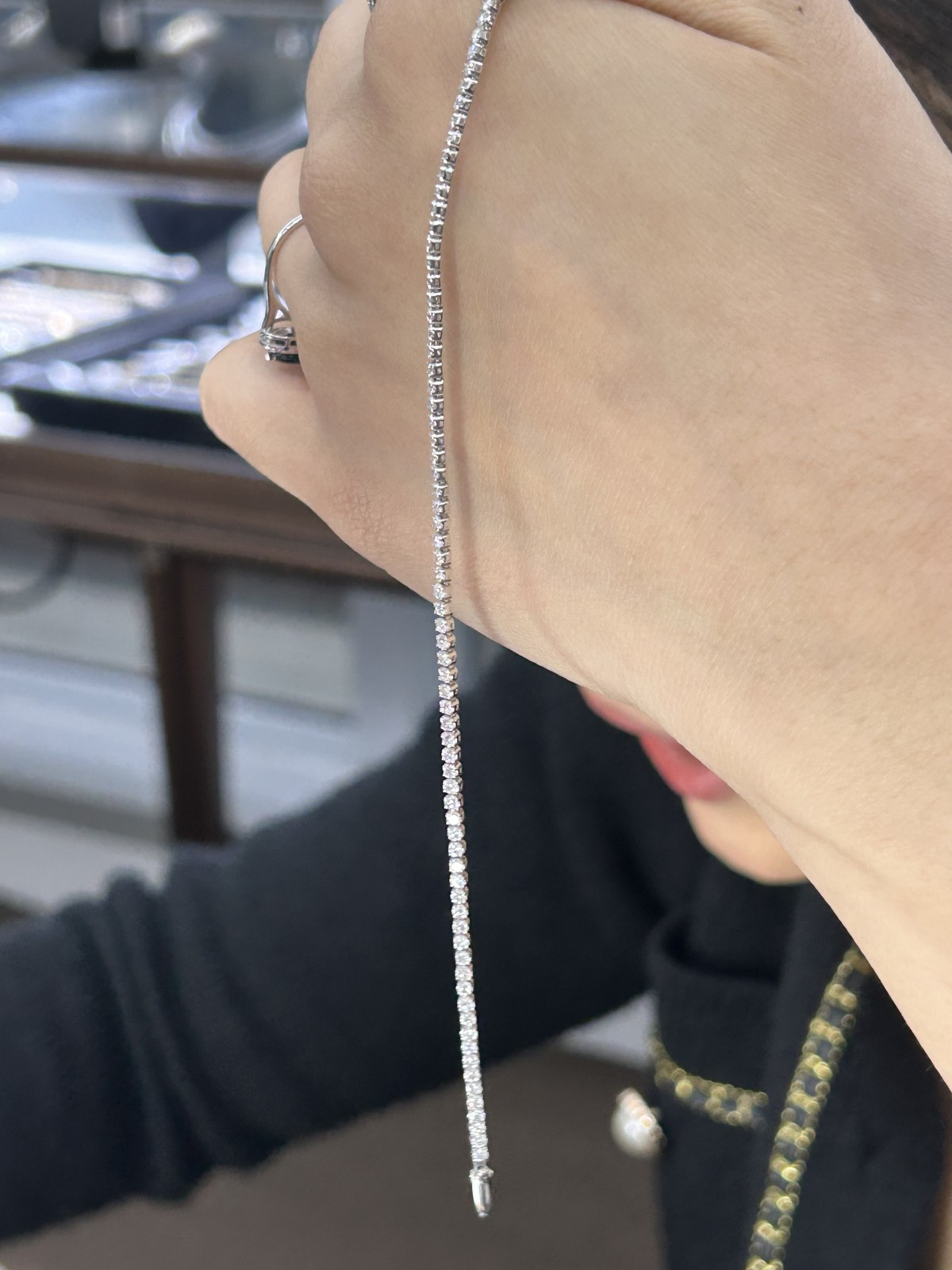 Box Type Tennis Bracelet