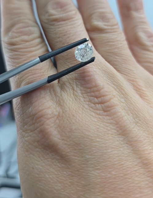 Solitaire Cut Loose Stones