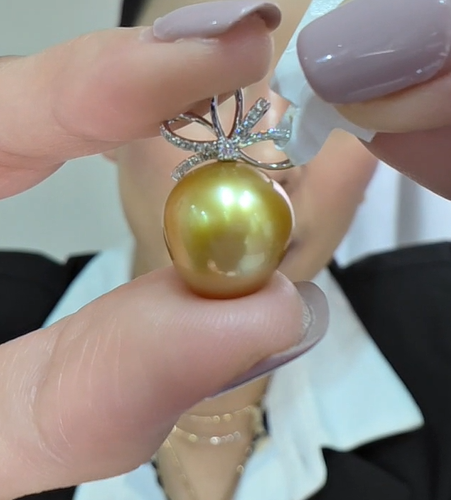 Wine Gold SSP Pendant