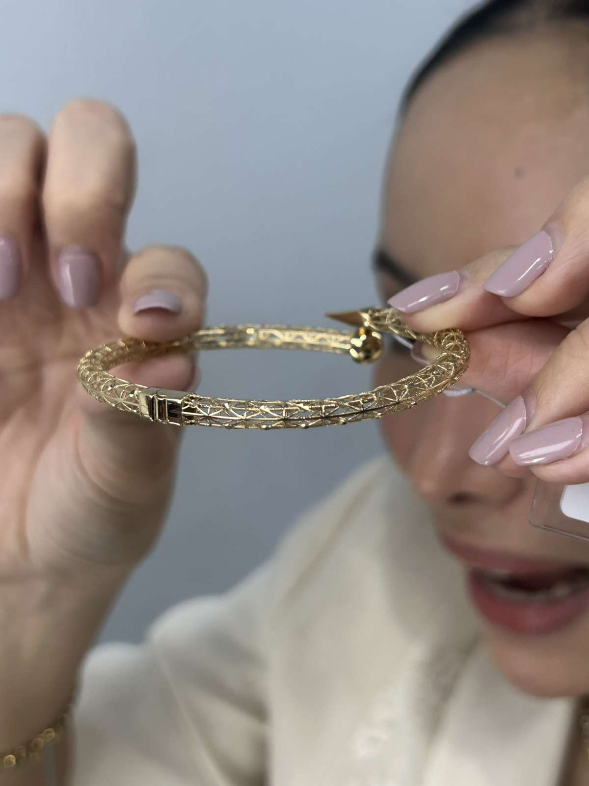 Serpenti Mesh Nail Bangle