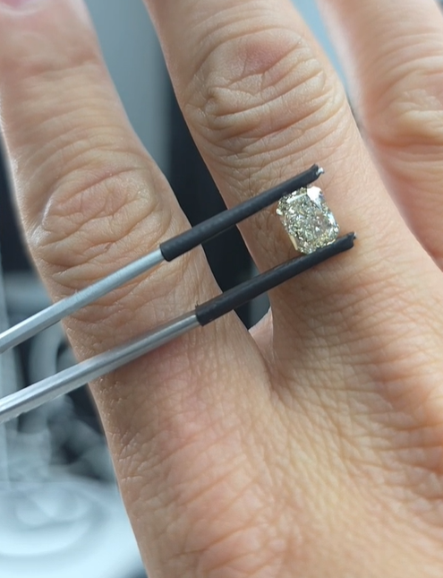 Radiant Cut Loose Stones