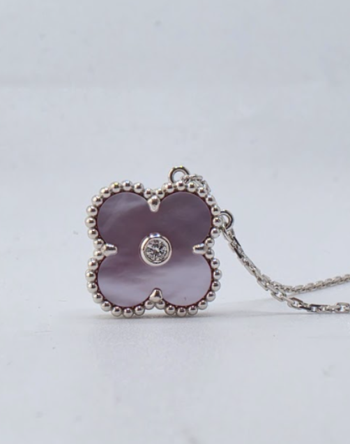 Pink Clover Dia Necklace