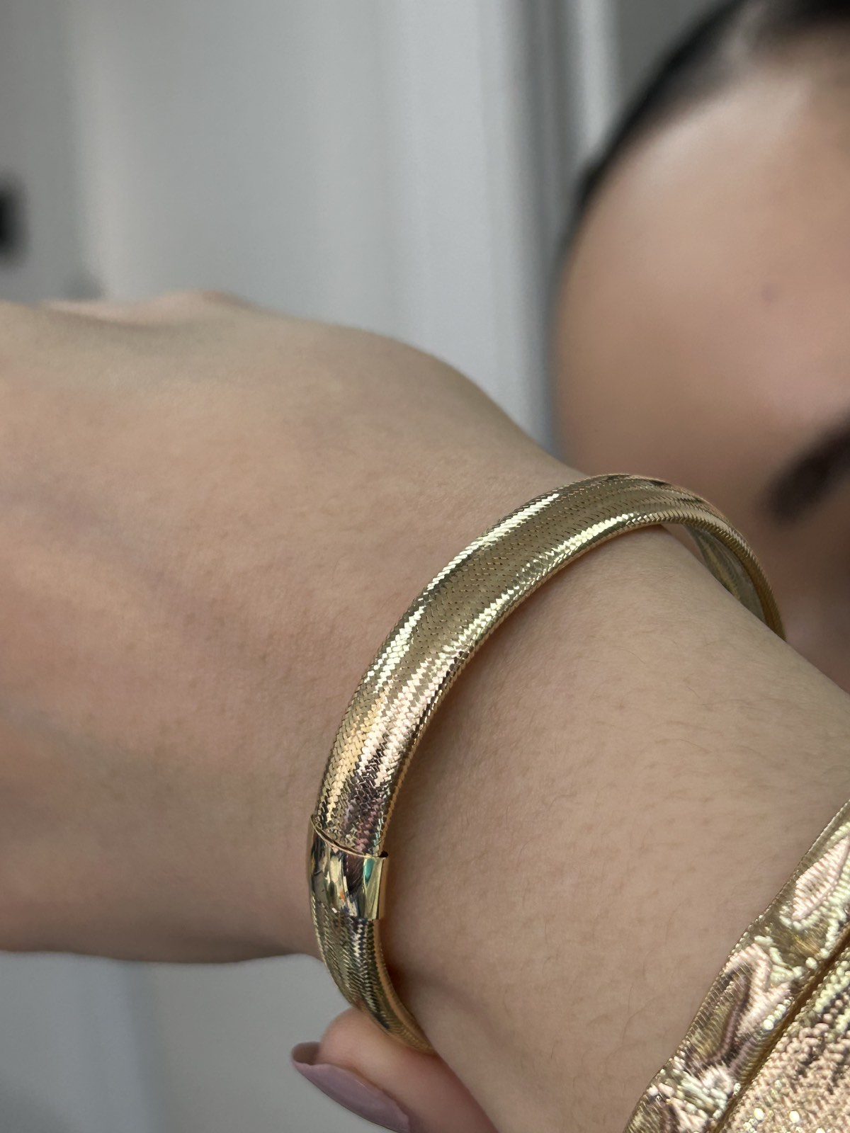 Centered Omega Bracelet