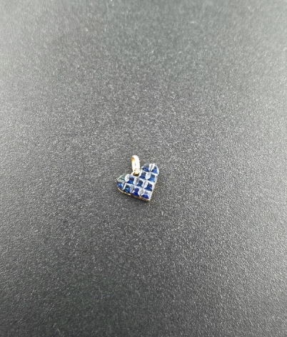 Heart Shape Blue Sapphire Pendant