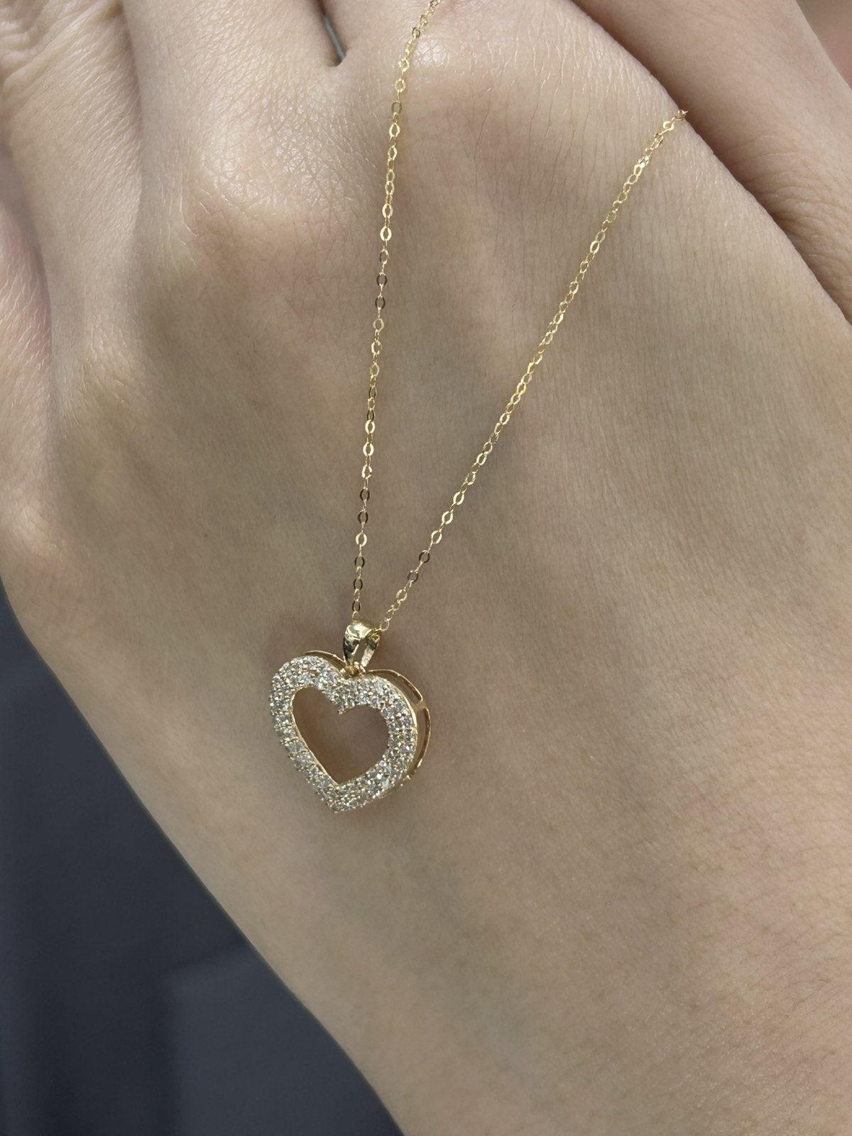 Illusion Open Heart Azuki Chain Necklace