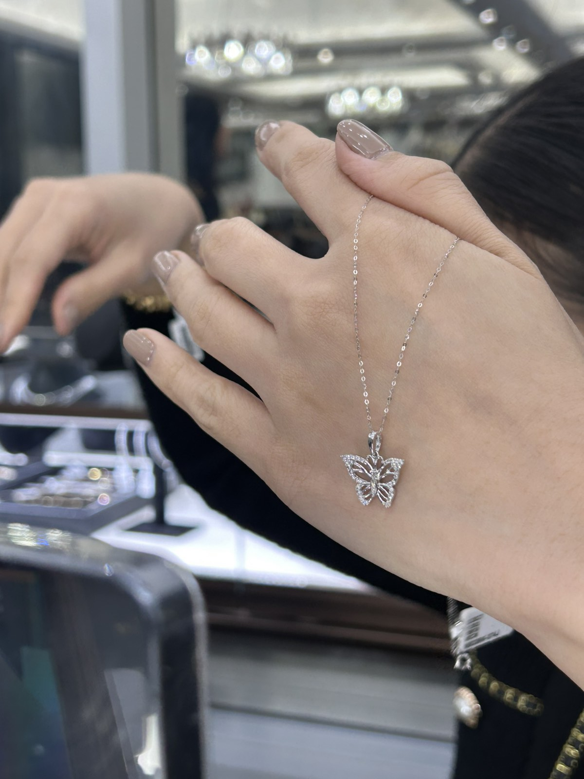 Butterfly Dia Necklace