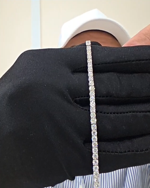 Box Type Tennis Bracelet